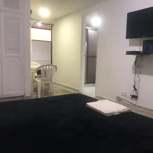 https://apartamento-cmodo-cntrico-y-bien-ubicado-201.colombiamedellinhotels.com